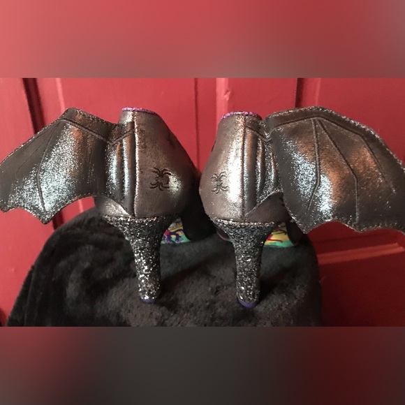NEW RARE IrregularChoice Batty heels Size 9 in box - Picture 8 of 17